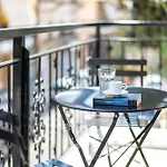 Homeasy - Getaways With Private Parking * Kalamata