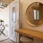 Homeasy - Getaways With Private Parking *