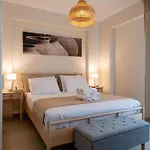 Apartamento Homeasy - Getaways With Private Parking