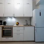 Apartamento Homeasy - Getaways With Private Parking *