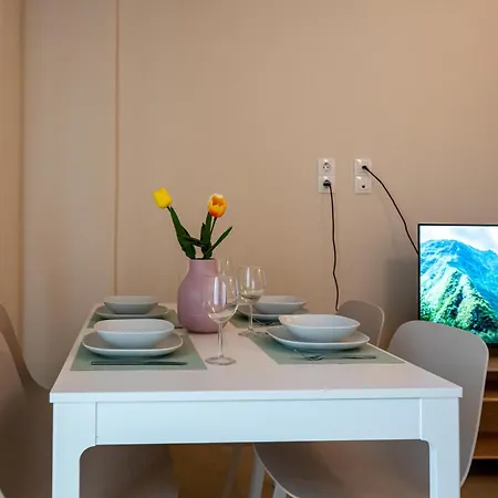 Homeasy Apartment *