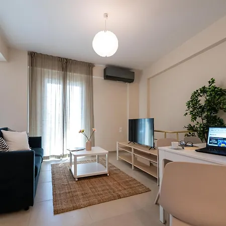 Homeasy - Getaways With Private Parking * Καλαμάτα