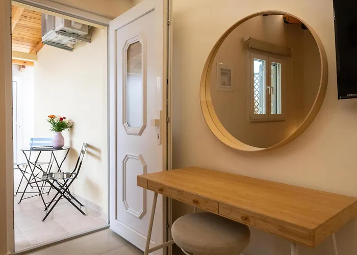 Homeasy - Getaways With Private Parking *