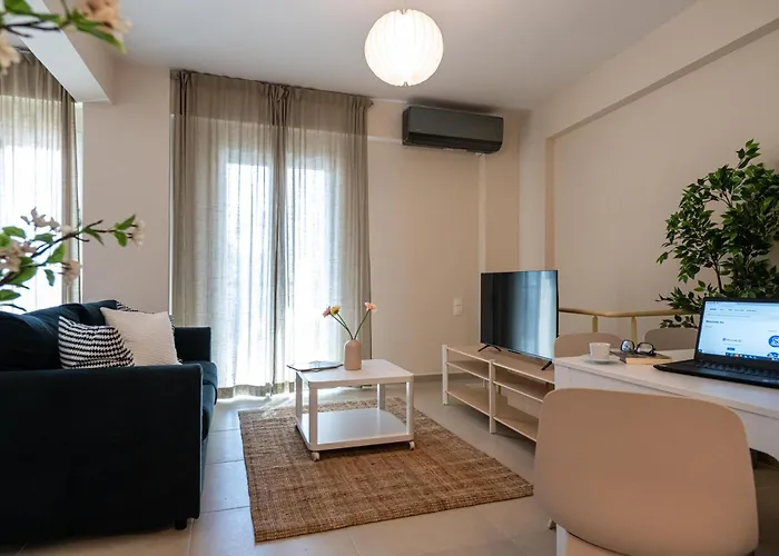 Homeasy - Getaways With Private Parking